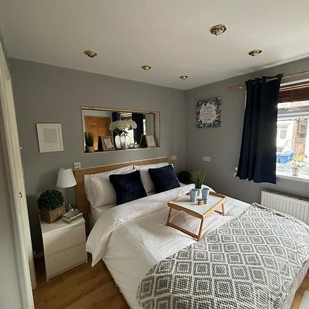Amazing En-Suite Apartment In Finchley Central London Luaran gambar