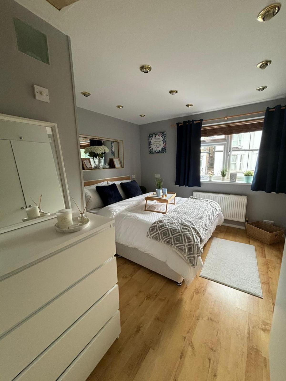 Amazing En-Suite Apartment In Finchley Central London Luaran gambar