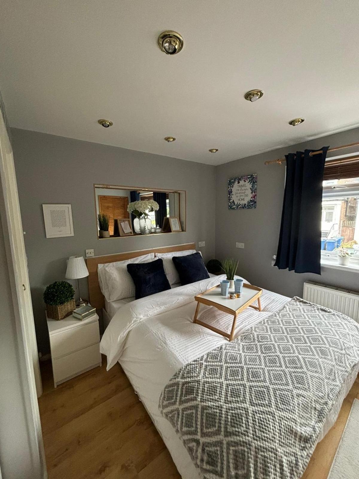 Amazing En-Suite Apartment In Finchley Central London Luaran gambar