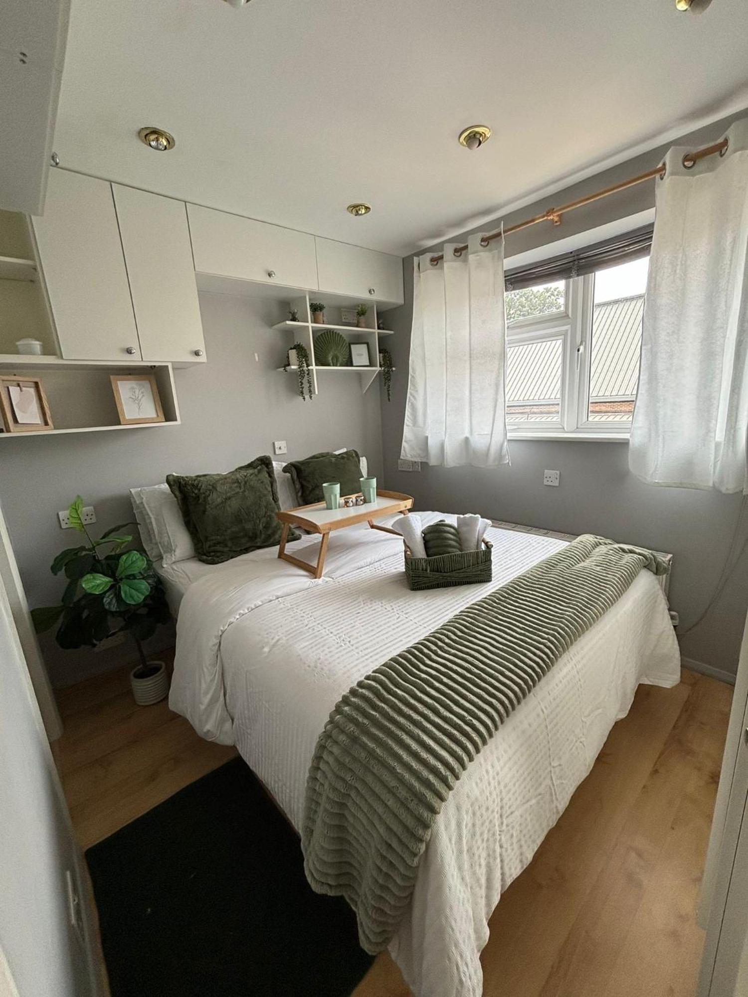 Amazing En-Suite Apartment In Finchley Central London Luaran gambar